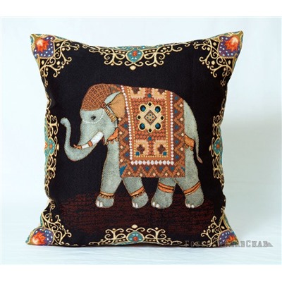 Индийский слон Удача - гобеленовая наволочка