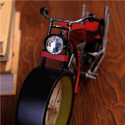 Часы настольные "Ретро мотоцикл", плавный ход, 18 х 29.5 см, d=9.5 см